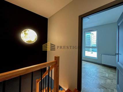 Apartament dwa poziomy do wynajęcia.