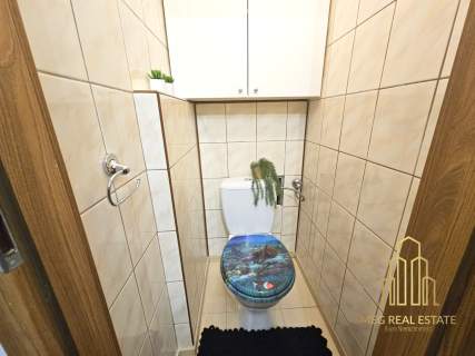 1 piętro do wejścia rodzinie 3 pokoje duży balkon