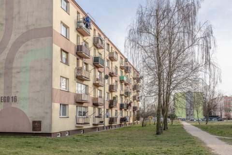 Sprzedam dwupokojowe mieszkanie z widną kuchnią