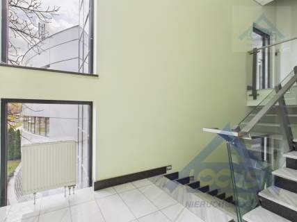 Warszawa, Targówek - Biurowiec 300 m2