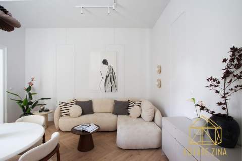 Premium 44 m Cisza i światło Rakowicka, Kraków