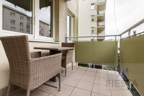 Wincentego 2 pok. 40 m2 balkon garaż metro