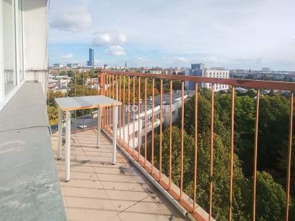 3 POKOJE BALKON WINDA BLISKO CENTRUM INWESTYCJA