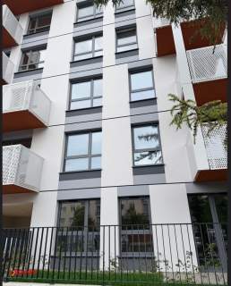 3 pokoje 74 m Wschód zachód Balkon i loggia