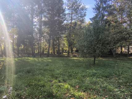 Sprzedam działkę budowlaną uzbrojoną