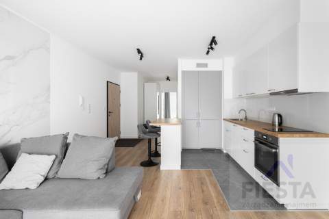Warszawa ul.Żupnicza balkon, garaż- NOWE, od zaraz