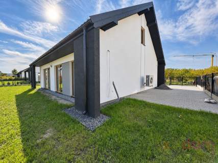 DOM W KIELCACH 5 POKOI 139,5 M 2025 R.