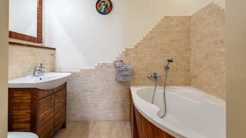 Wyjątkowy apartament na Starym Mieście z balkonem