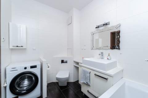 3-pokojowy apartament z klimatyzacją w Wilanowie 