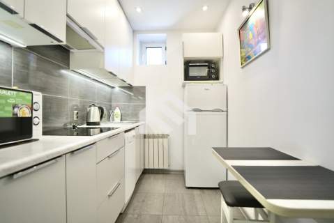 2 pokoje 43 m2 Okęcie Al Krakowska