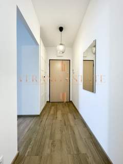 Okazja Idealne 2 Pokoje Dwustronne Balkon Miejsce P. Gratis