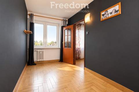 3 pokoje z balkonem 48 m 3 piętro