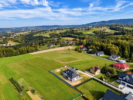 Nowoczesny dom z panoramicznym widokiem na Nowy Sącz