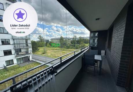 Komfortowe trzy pokoje, balkon, garaż