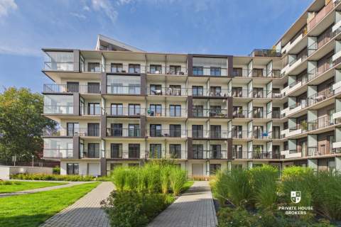 Pierwszy najem 57 m Klimatyzacja Garderoba