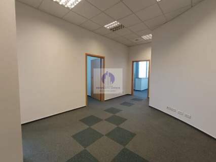 Włochy lokal biurowy 102,25m2 do wynajęcia