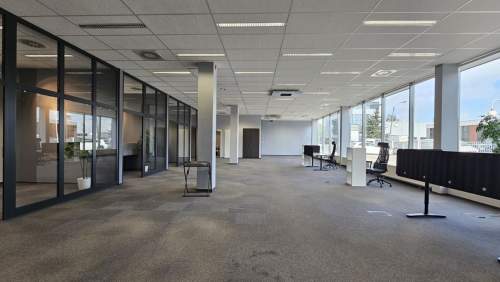 Na wynajem lokal pod biuro 320 m2 na parterze