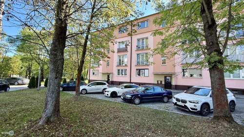 2 pokoje po remoncie na 1 piętrze w Centrum