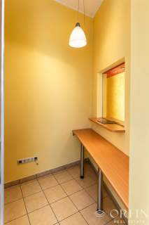Lokal handlowo-usługowy w centrum Gdyni - 36 m2