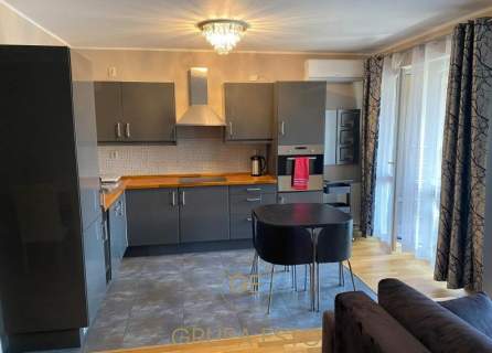 BRONOWICE 3 POKOJE BALKON MIEJSCE POSTOOWE