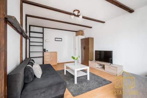 30 m Osobna kuchnia Parter Balkon francuski Kraków, Zdrowa 2