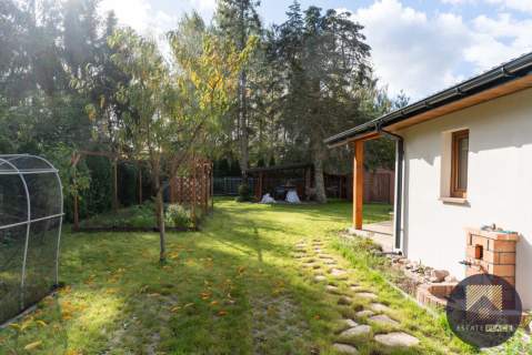 513 M NOWY DOMEK CAŁOROCZNY 35 M BASEN 