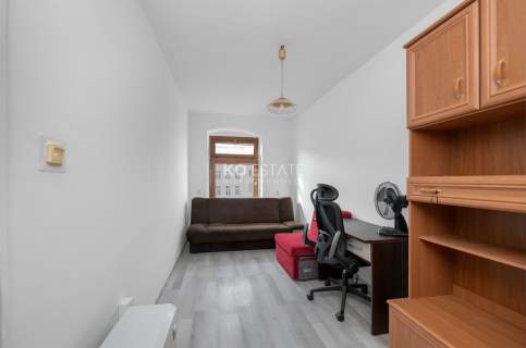 Centrum 2 pokoje osobna kuchnia 