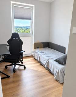 Podzamcze/ nowy budynek/ piękny widok/