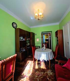 Przemyśl, 3 pokojowe mieszkanie, wysoki parter, kamienica garaż