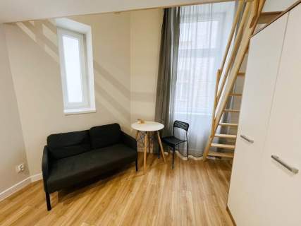 Przytulne studio z antresolą - Małachowskiego 52