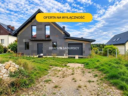 Nowy Dom 25 arów Duży Ogród Garaż Czajowic