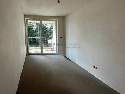 3 loggii Salon od południa Dwupoziomowe Prywatny garaż Z