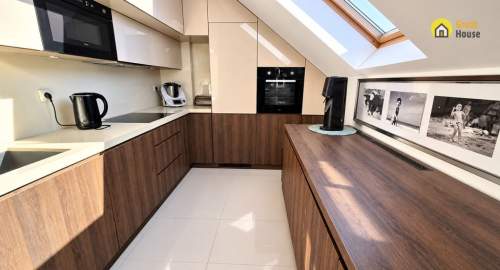 Dwupoziomowy apartament 92m2, ul. Mieszka I