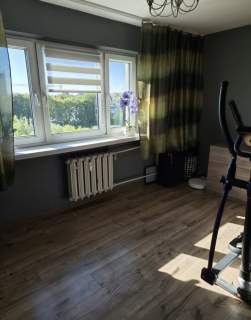 72 m 4 pokoje osobna kuchnia balkon po remoncie