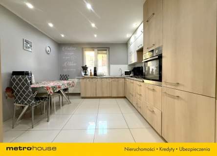3-pokojowe mieszkanie na parterze/55,4m2/2 piwnice