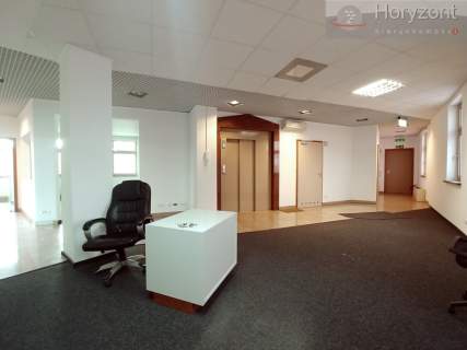 Lokal 150/600m2, serce miasta 70zł/1m2 vat