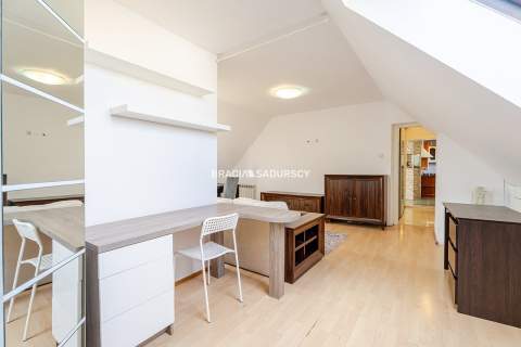2 pokoje na Wysłouchów