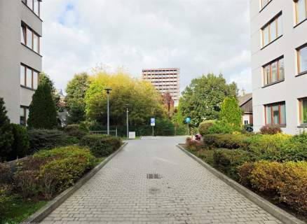 3 POKOJE - 56,10 M2 - MIEJSCE POSTOJOWE - BALKON