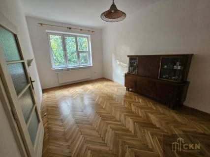 CENTRUM - 2 POKOJE - KUCHNIA - BALKON - PARKING