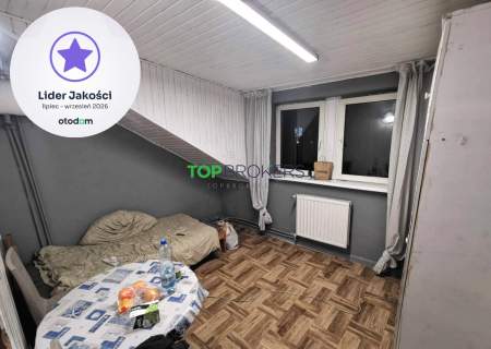Wygodny dom dla pracowników lub na hostel, parking