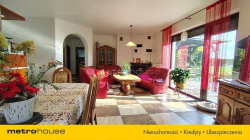 Dom 155 m budynek usługowy 130 m Bystre