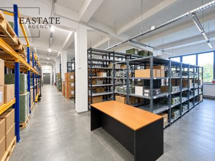 Magazyn 700 m2 parking biura