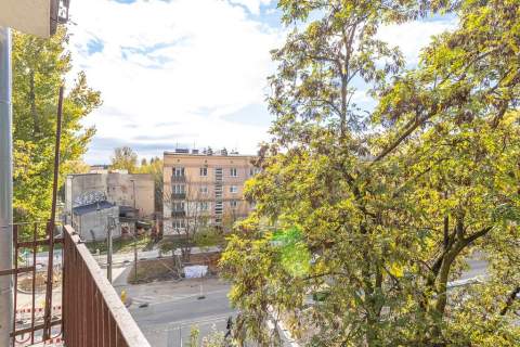 Lutomierska 2 pokoje po remoncie z balkonem