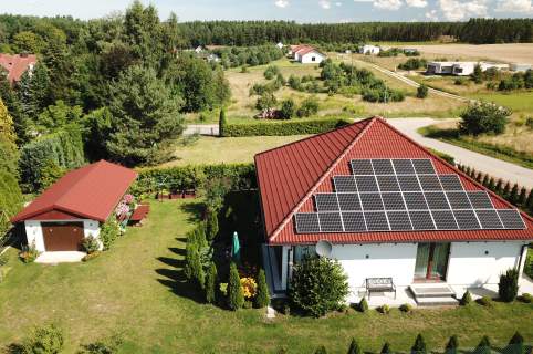 Dom nad jeziorem. Kaszuby.