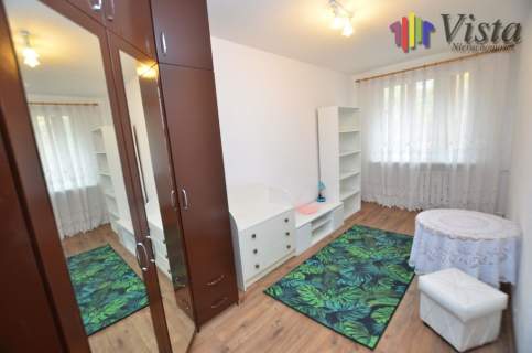 2 Ładne pokoje , duży balkon