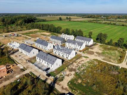 Segment 119m2 blisko pełnej infrastruktury.