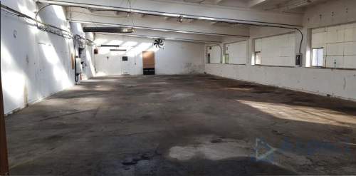 Wynajem - Pomorzany, hala 500 m2, z biurami