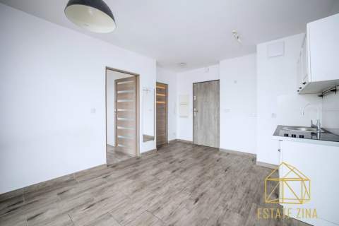 BRONOWICE 2 POKOJE 26,5M2 6M2 BALKON