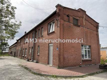 Obiekt magazynowo-produkcyjny przy S8, moc 97 kW