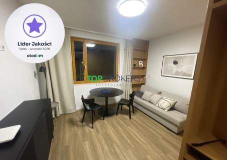 Komfortowe studio blisko centrum, klimatyzacja